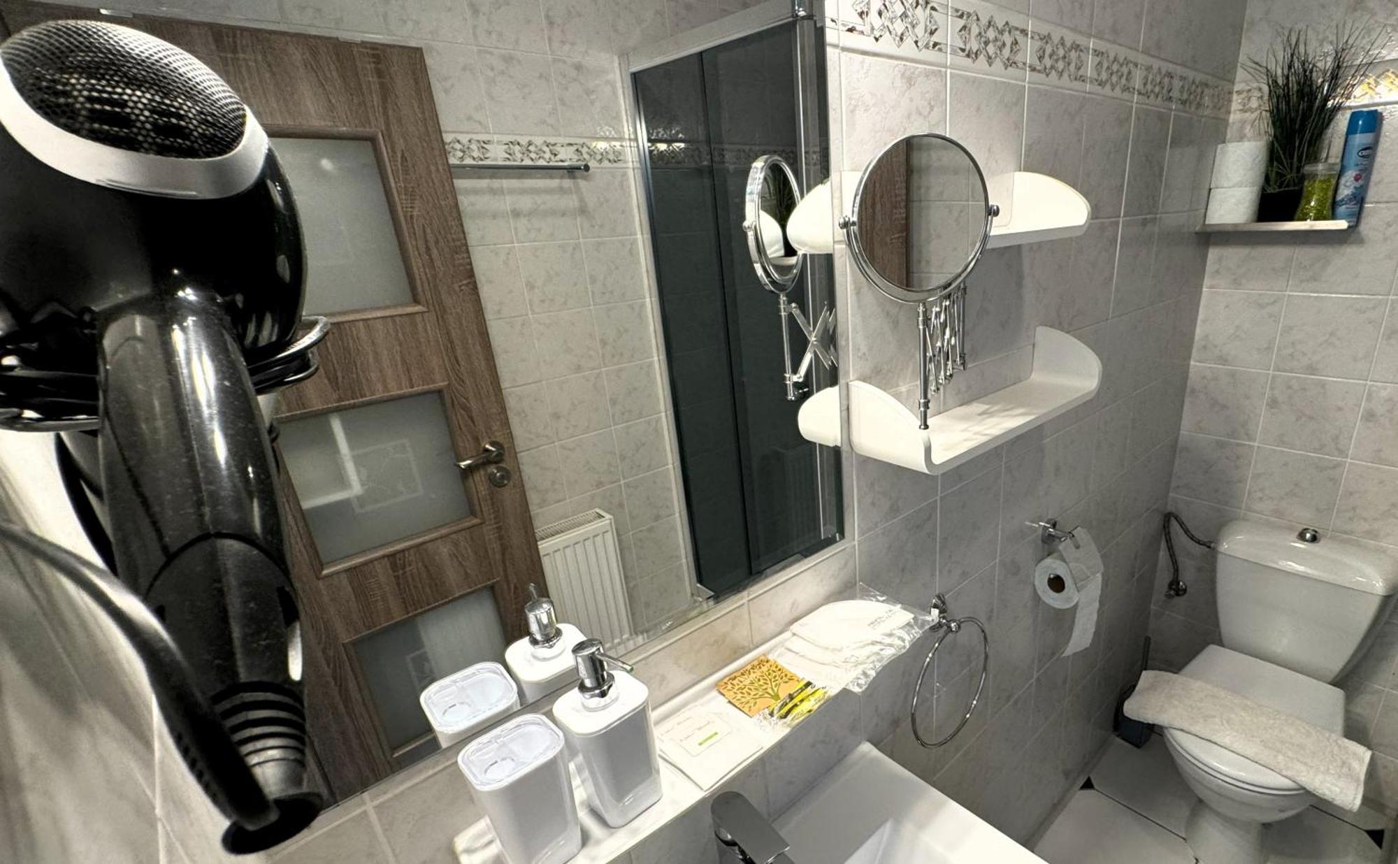 Apartmany カルロヴィ・ヴァリ エクステリア 写真